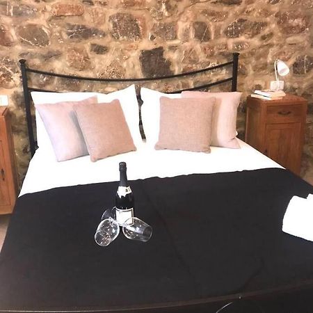 Villetta Indipendente Con Giardino Campiglia dʼOrcia Dış mekan fotoğraf